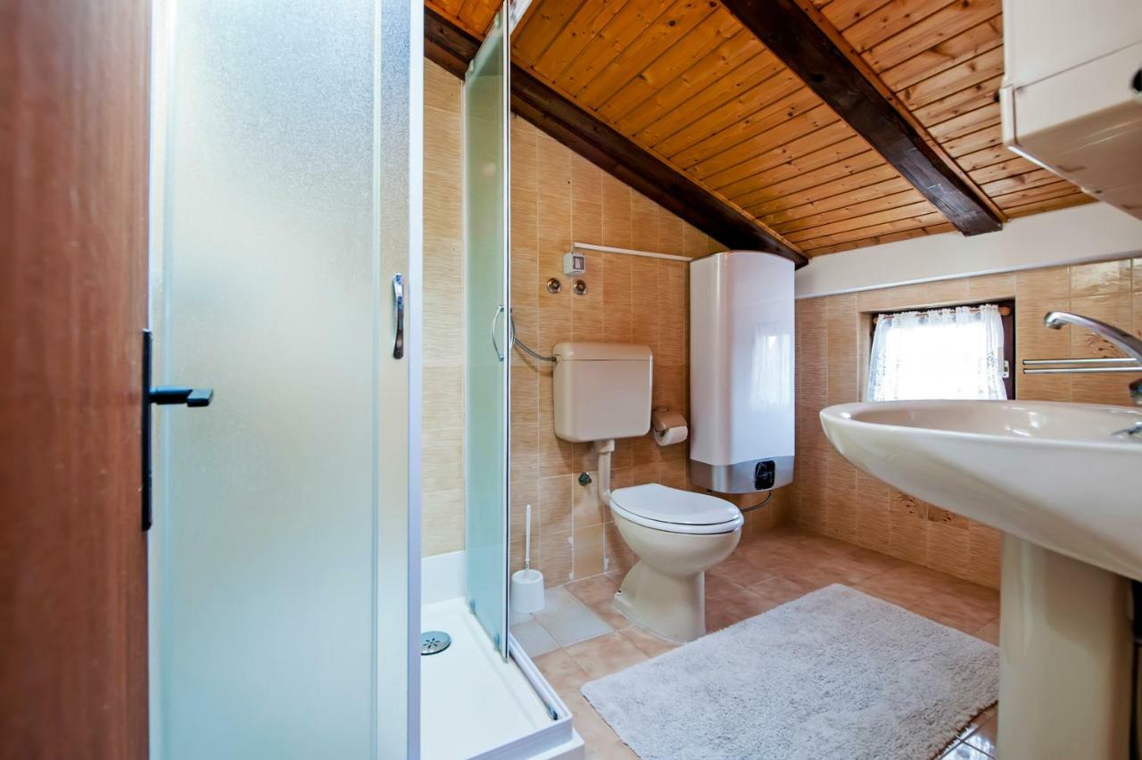 Apartman Mirela *