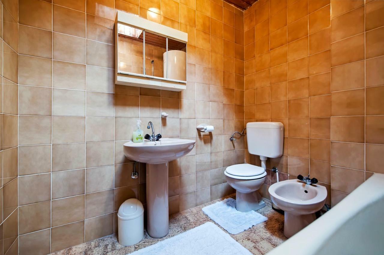 Mirela Apartman
